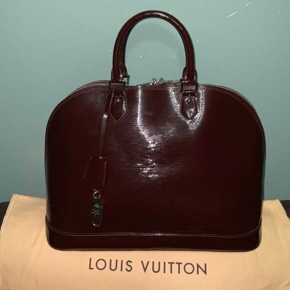 Louis Vuitton Handbags - Louis Vuitton Epi Leather Alma GM Purple Handbag W/ Padlock Key and Dust Bag